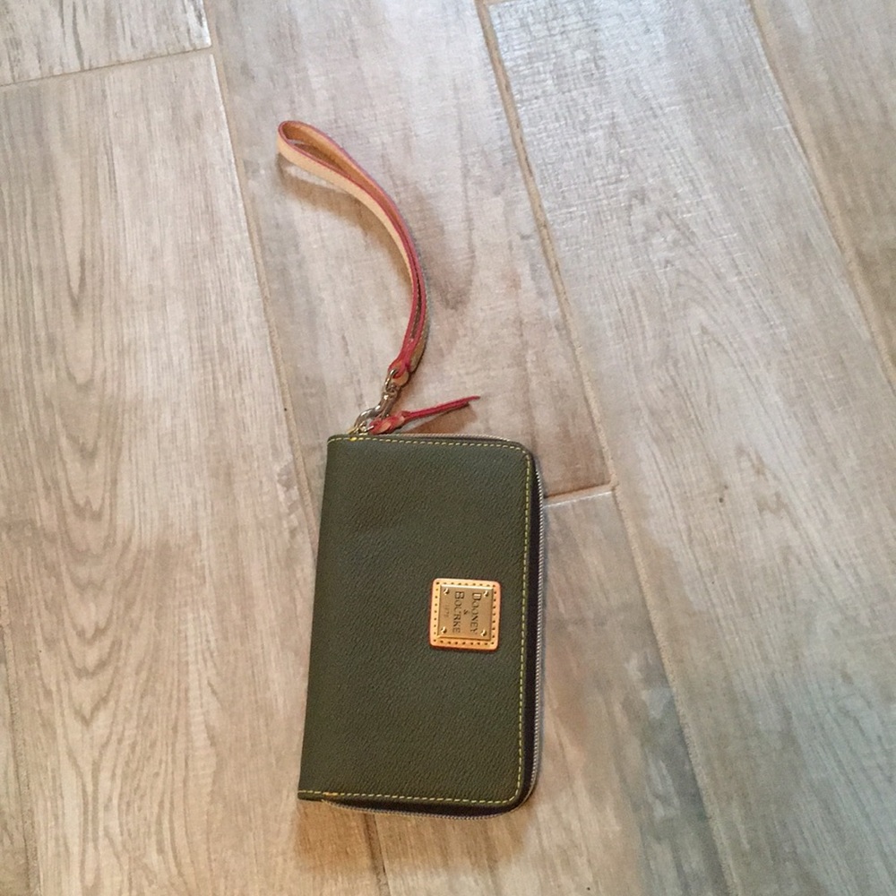 Dooney & Bourke Olive green wristlet